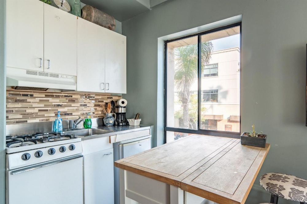 Ocean Luxury Lofts and Suites Image 13