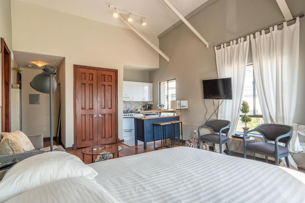 Ocean Luxury Lofts and Suites